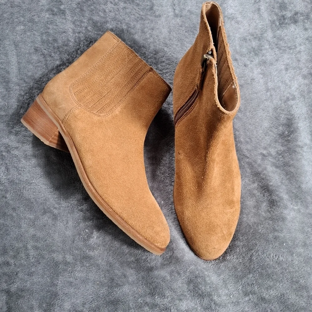 Soludos Delancey Ankle Bootie women's  size US 6 Tan Leather Minimalist
